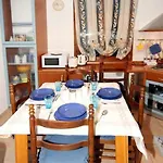 Apartment Casa Lyudmyla Mestre