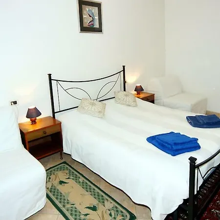 Casa Lyudmyla شقة