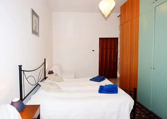 Casa Lyudmyla 아파트