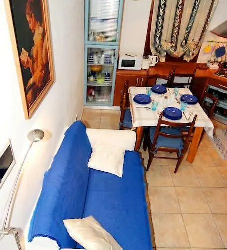 Apartment Casa Lyudmyla Mestre